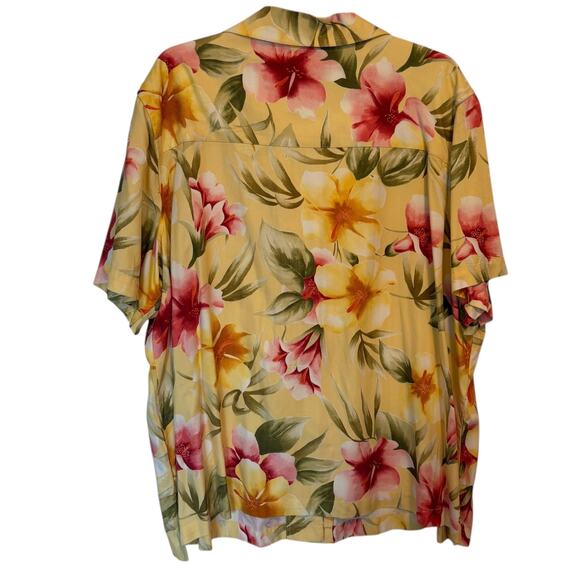 Caribbean Joe Tropical Button Top Womens Size 3X Yellow Hawaiian Floral Aloha - Picture 3 of 6